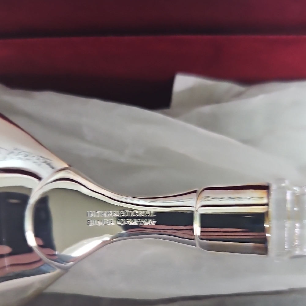 International Silver Company Elegant Silver Serving Spoon - Picture 5 of 6